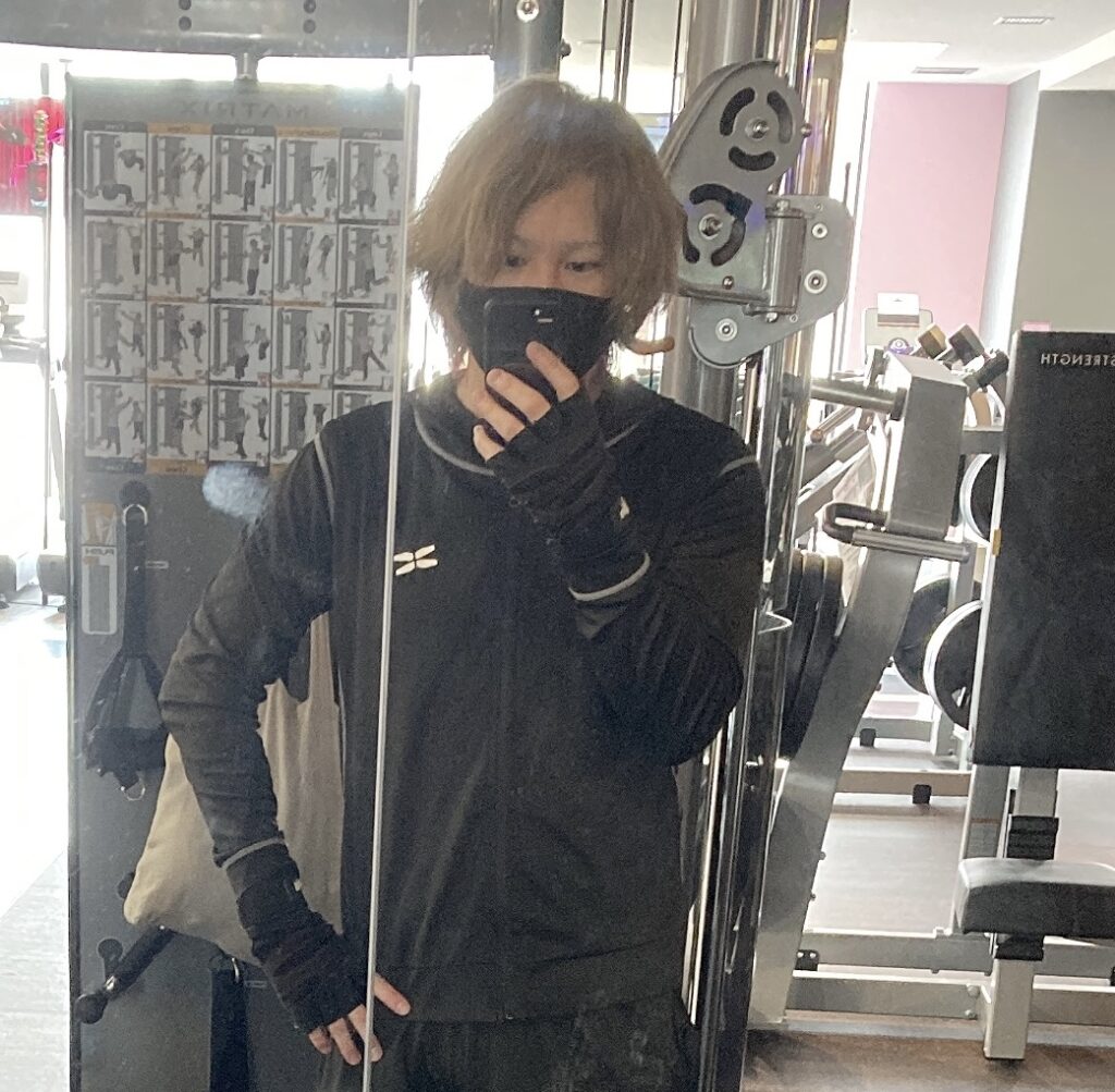 黒田依織
